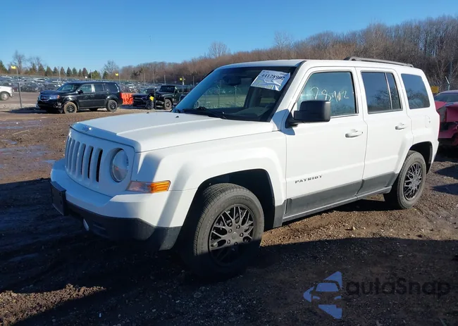 1C4NJPBA0GD715719: 44128902