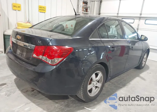 1G1PC5SB2E7260831: 44128933