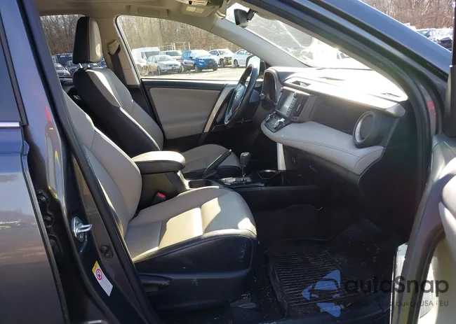 JTMDJREV7JD218986: 44129035