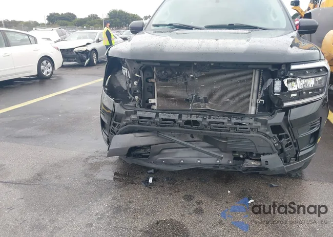 1FMJU1JT5NEA66251: 44129054