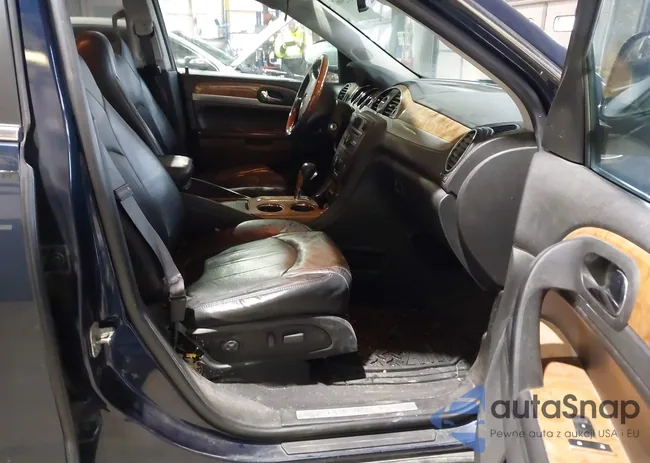 5GAKVCEDXCJ265032: 44129067