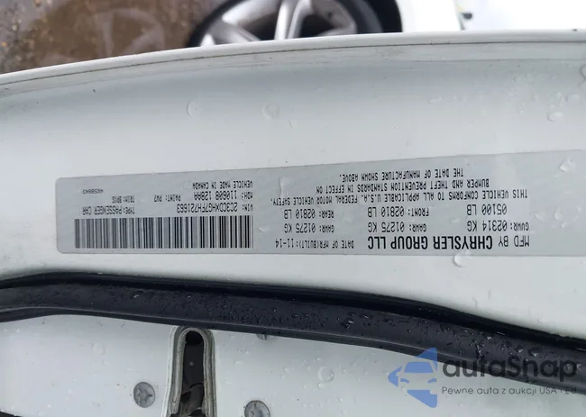 2C3CDXHG7FH721663: 44128117