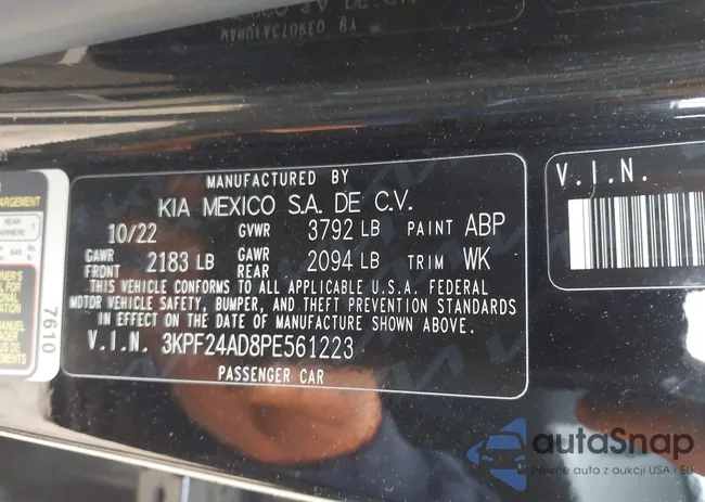 3KPF24AD8PE561223: 44128177