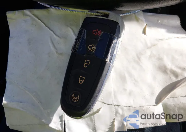 1FADP3J24EL396024: 44128292