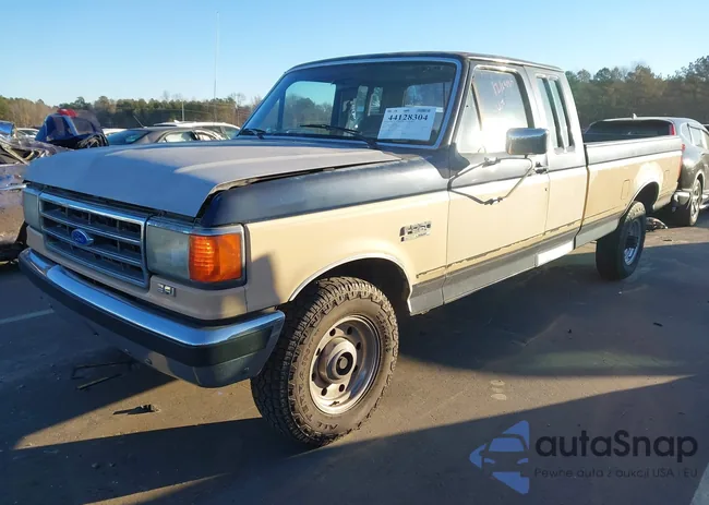 1FTHX25H8LKB02308: 44128304