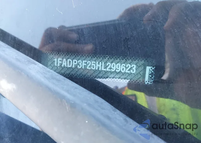 1FADP3F25HL299623: 44128342