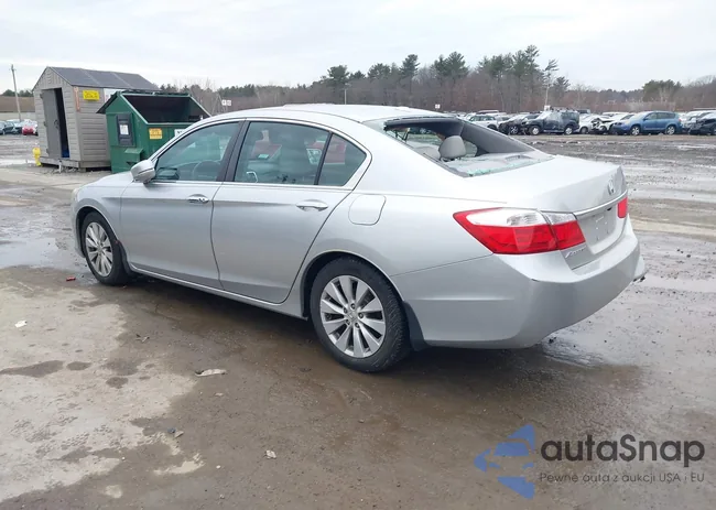 1HGCR2F89FA104096: 44128343