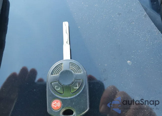 1FMCU0GXXFUC39816: 44128442