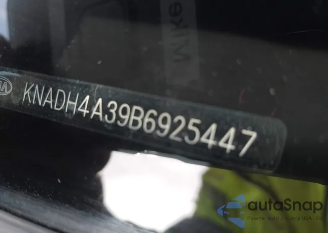 KNADH4A39B6925447: 44128445