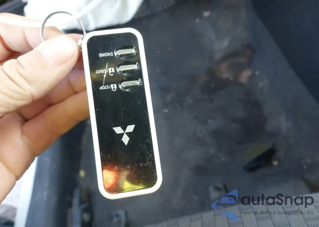 ML32A5HJ4JH013842: 44128487