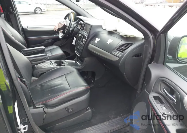 2C4RDGEG1KR529654: 44129504