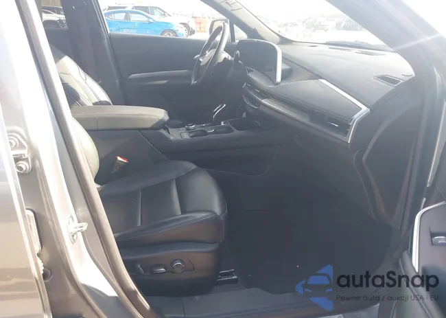 1GYFZDR47RF213657: 44129619