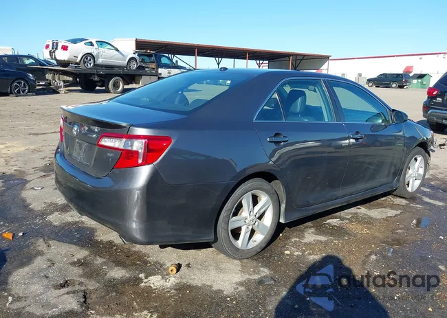 4T1BF1FK6CU503157: 44129759