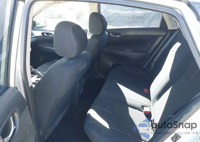 3N1AB7AP1JY212435: 44129786