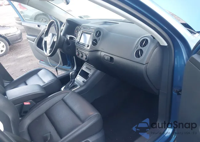 WVGBV7AX7HW509716: 44129802