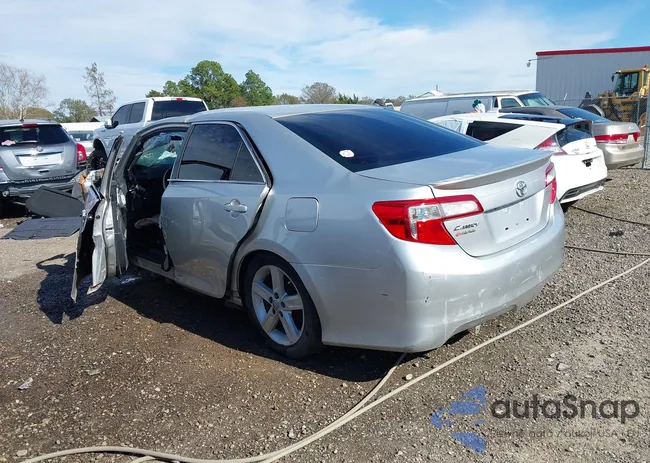 4T1BF1FK4EU381885: 44129825