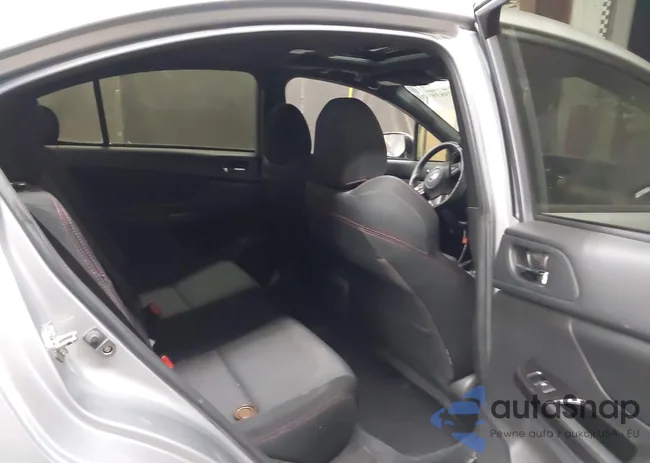 JF1VA1C68J9825568: 44129839