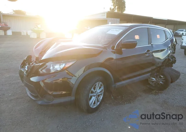 JN1BJ1CR5HW111872: 44129881