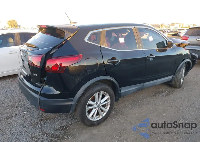 JN1BJ1CR5HW111872: 44129881