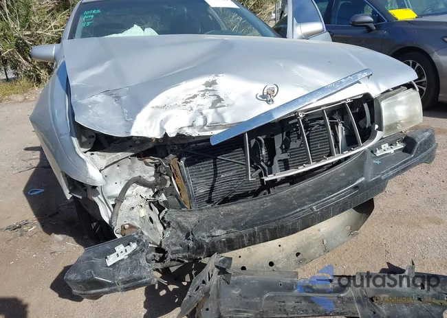 1G6KD54Y6XU799038: 44129902