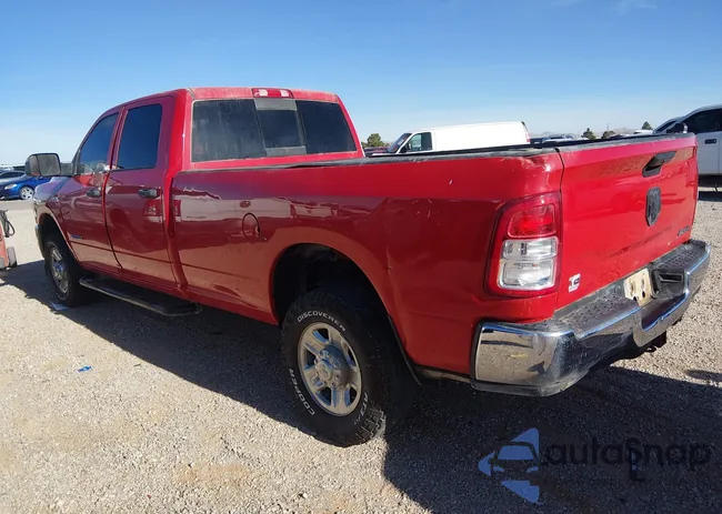 3C6UR5HJ1MG608376: 44129978