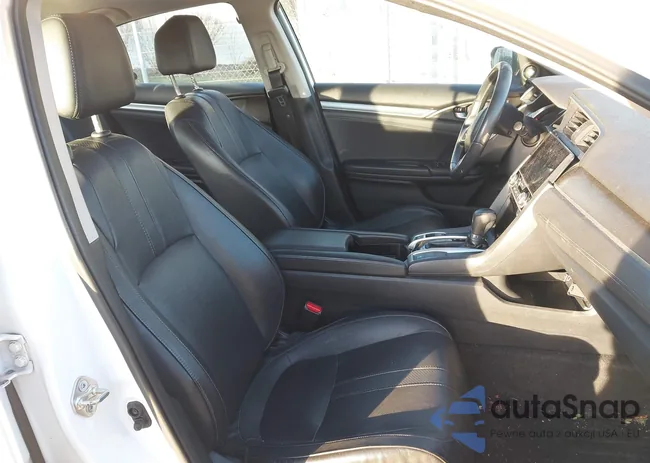 19XFC1F95GE015530: 44130000