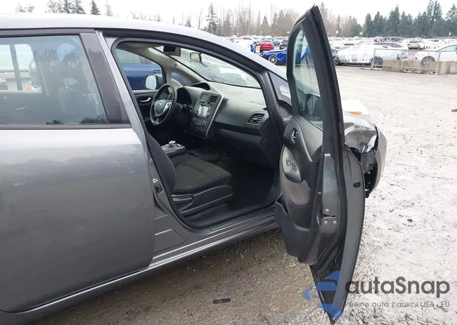 1N4BZ0CP9HC304967: 44130013