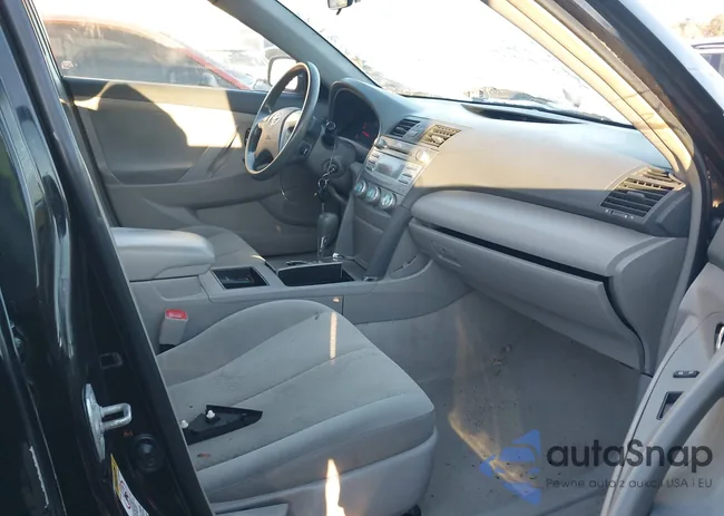 4T1BE46K89U264403: 44129091