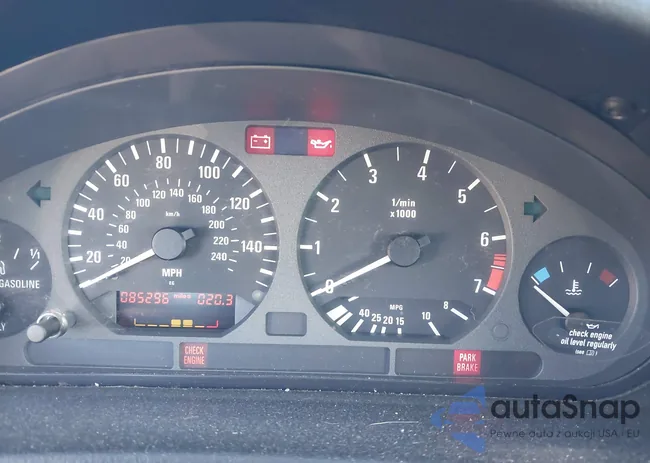 WBABJ7326WEA17151: 44129181