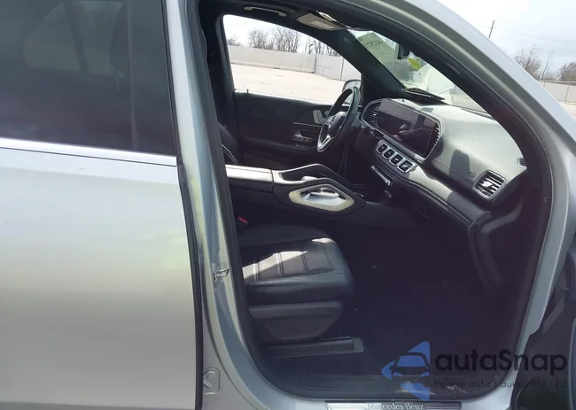 4JGFB4KB5LA070095: 44129211