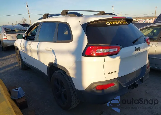 1C4PJMCS5GW104295: 44129251