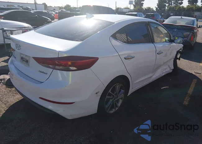 5NPD84LF3HH073704: 44129271