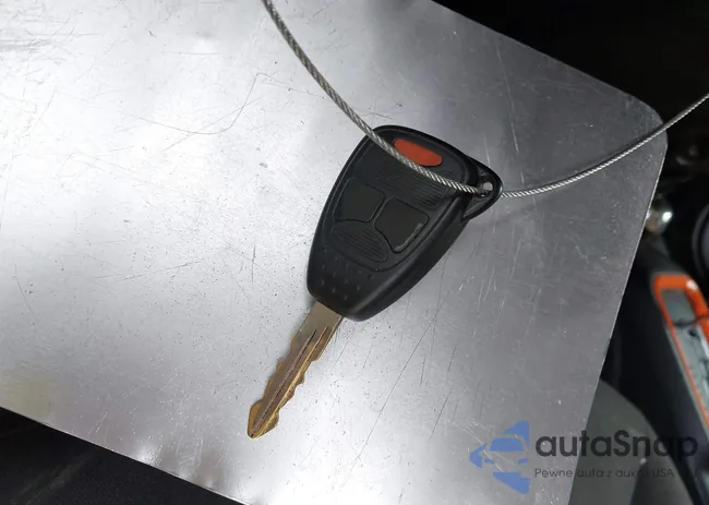 1C4BJWDG1GL205738: 44129301