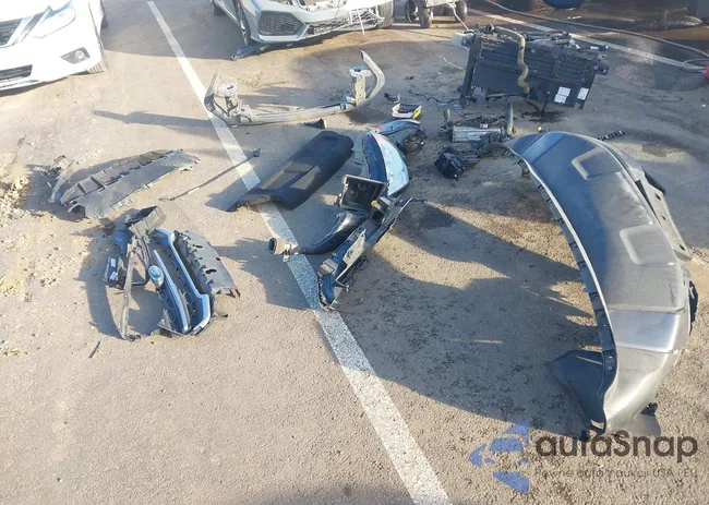 MAJ3S2GE4LC352088: 44129315