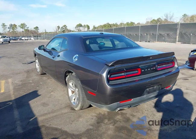 2C3CDZAG4JH272019: 44129339