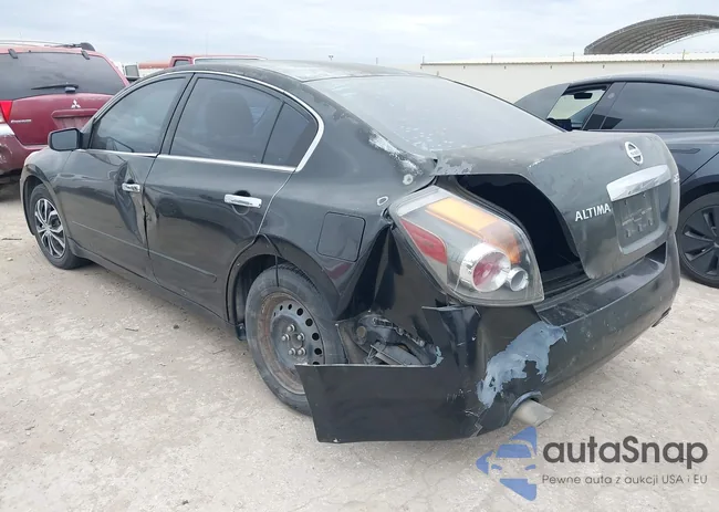 1N4AL2AP2BN461778: 44129375