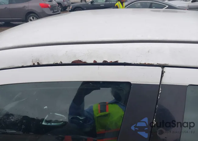 1C3CCBAB3EN208730: 44129402