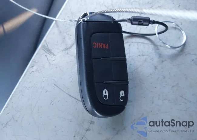 3C4NJDCN4ST613634: 44129405