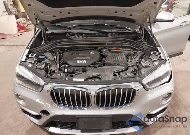 WBXHT3C3XGP881246: 44129420