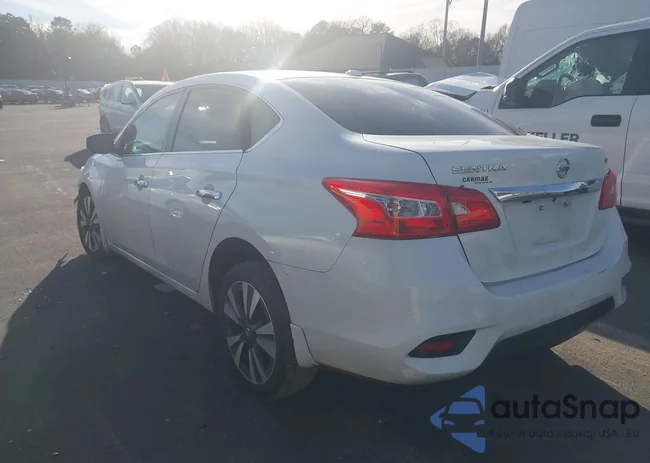 3N1AB7AP8KY415596: 44129447