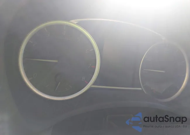 3N1AB7AP8KY415596: 44129447