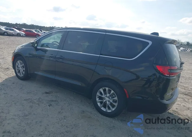 2C4RC1GG4TR193688: 44130610