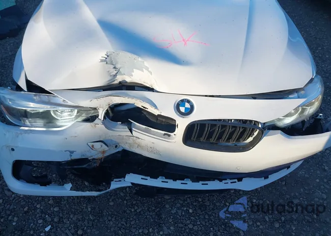 WBA8D9G3XHNU65845: 44130676