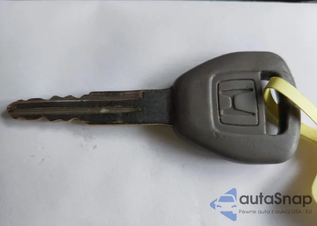 1HGCF8543YA096042: 44130679