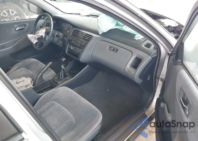 1HGCF8543YA096042: 44130679