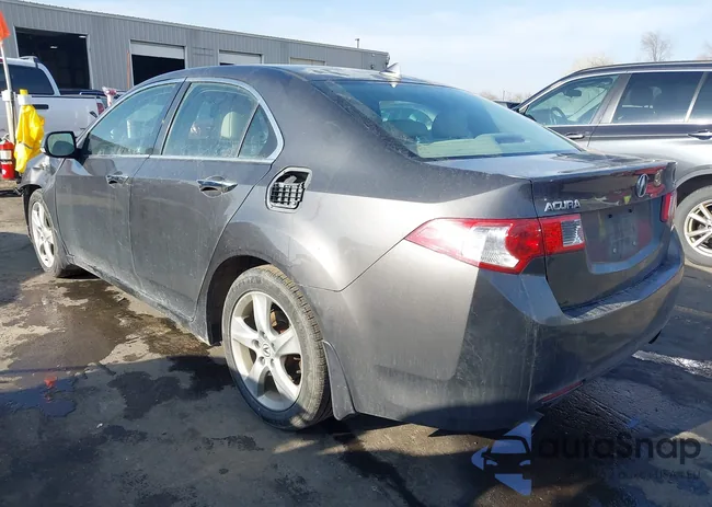 JH4CU2F67AC029924: 44130708