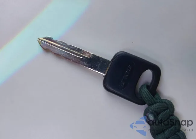 2FMDA5149WBB93684: 44130711