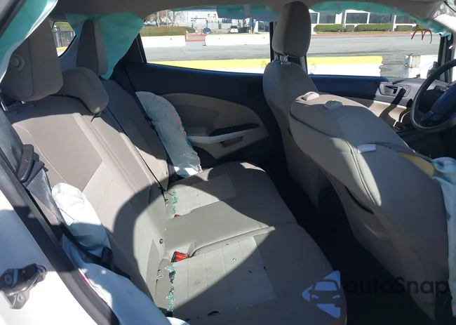 MAJ3P1RE4JC197760: 44130743