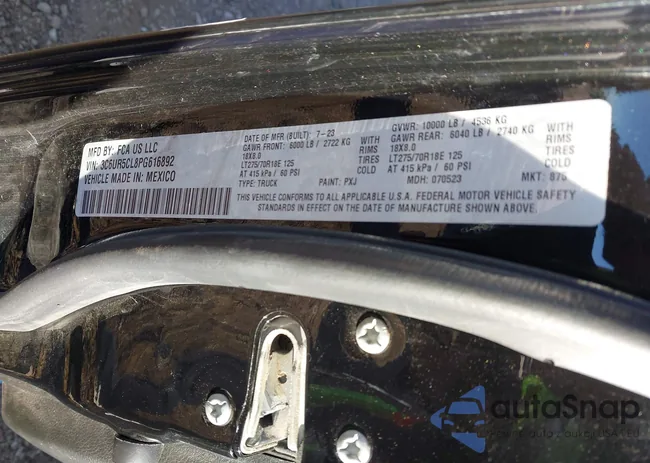 3C6UR5CL8PG616892: 44130795