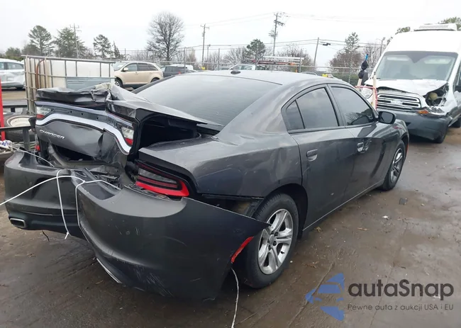 2C3CDXBG4KH711224: 44130809